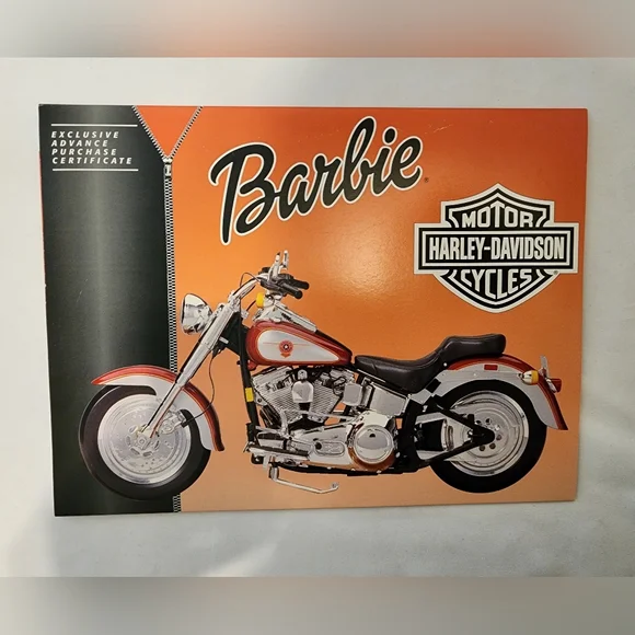 Harley-Davidson barbie model with unopened certificate - Picture 3 of 8